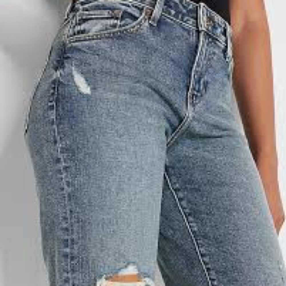 Express Super High Waisted Ripped Modern Straight Jeans - Picture 3 of 9